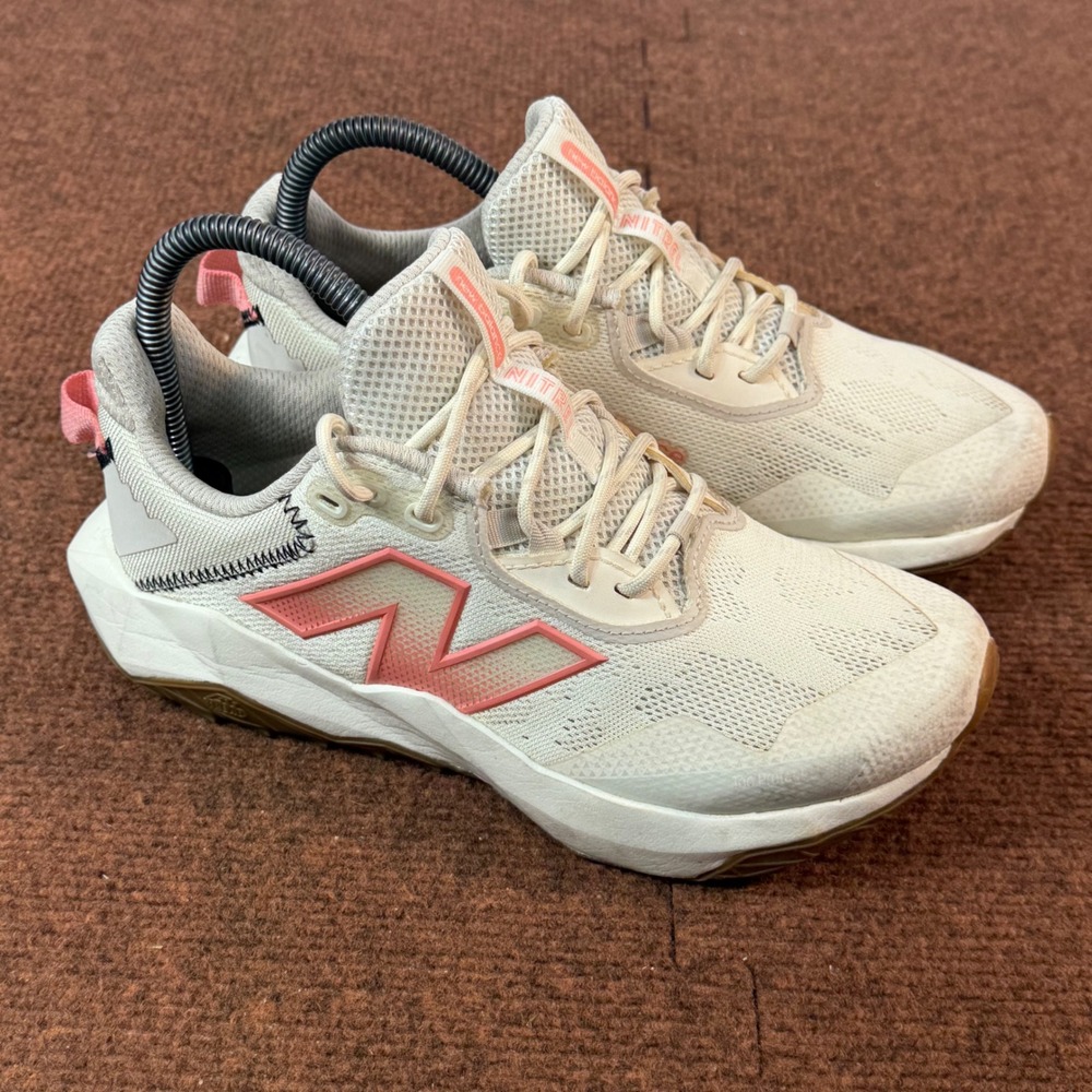 New Balance Nitrel v6 Trail Running Shoes Womens 7.5 Cream Pink WTNTRCS6 Sneaker